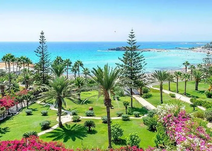 Nissi Golden Sands Family Apartment